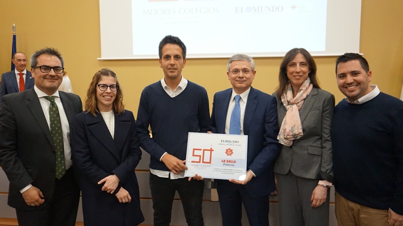 El Colegio La Salle de Paterna recibe el Diploma de los mejores colegios de la Comunidad Valenciana