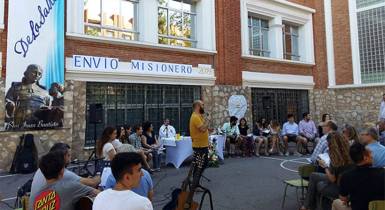 El colegio La Salle Paterna acoge la celebración del Envío Misionero 2019