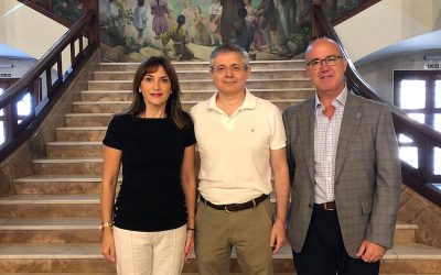 Inauguración del mural restaurado del hall del Colegio La Salle de Paterna