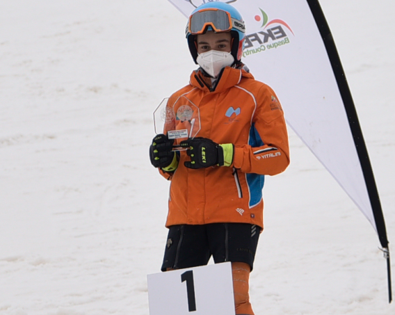 Mauro Guijarro, alumno de La Salle Paterna, clasificado en la Final de la Copa de España de esquí alpino