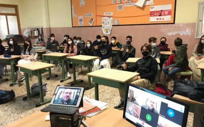 El escritor Carlos Durá da una charla por videoconferencia al alumnado de 2º de ESO