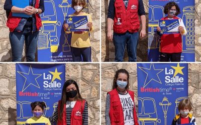 Students of the month and the Speech Club of English Primary