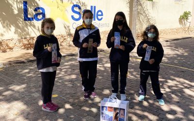 Cuatro alumnas de Primaria galardonadas en el concurso de marcapáginas del Servicio de Bibliotecas de Paterna