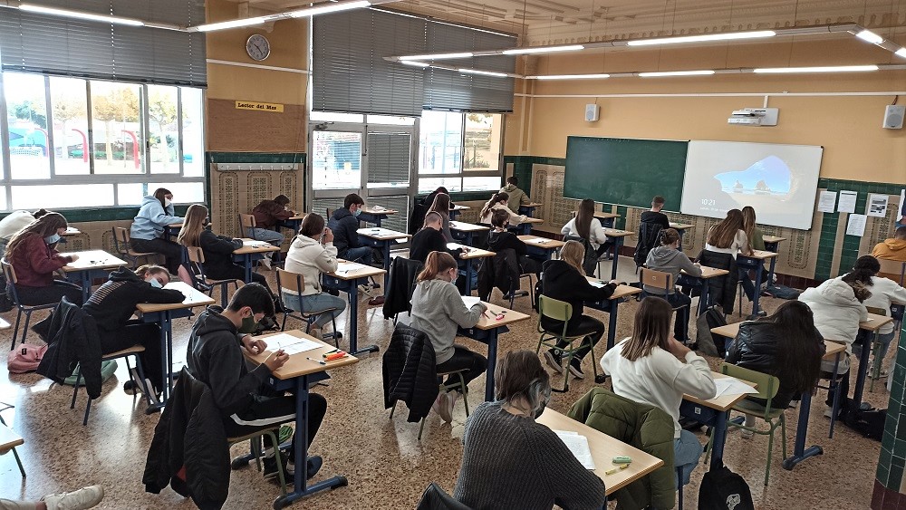 El alumnado de 1º de bachillerato realiza sus primeros exámenes