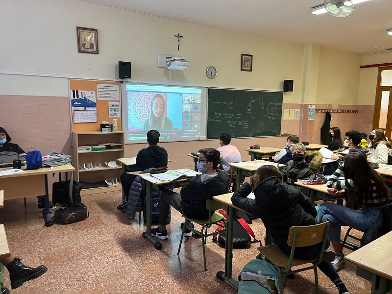 Los alumnos de 2°de ESO han tenido una charla con la autora Marisol Sales