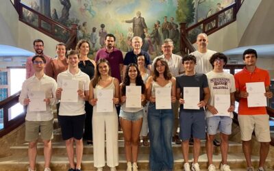 Alumnado de Bachillerato obtiene Matrícula de Honor