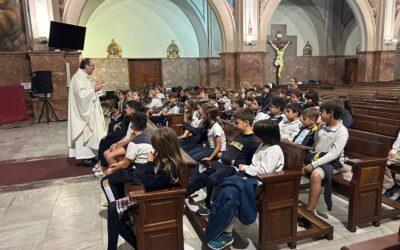 El alumnado de 3º y 4º de Primaria se prepara en la Catequesis de Primera Comunión