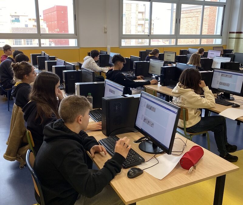 Más de un centenar de alumnos y alumnas se presentan a los MOCKS, simulación de prueba de los exámenes de Cambridge