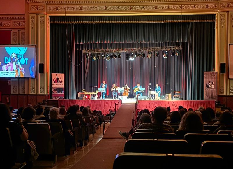 El grupo musical ‘En Clave de Clot’ ofrece un concierto solidario a favor de los proyectos socioeducativos de la Fundación La Salle Acoge