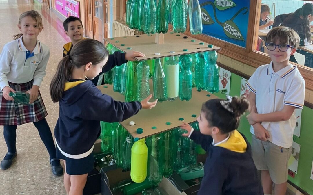 Preparamos la Navidad con un árbol reciclado
