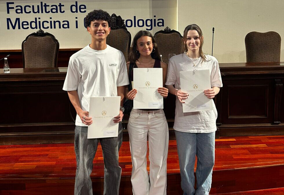 Tres alumnos del Colegio La Salle de Paterna, reconocidos en las Olimpiadas UV 2026